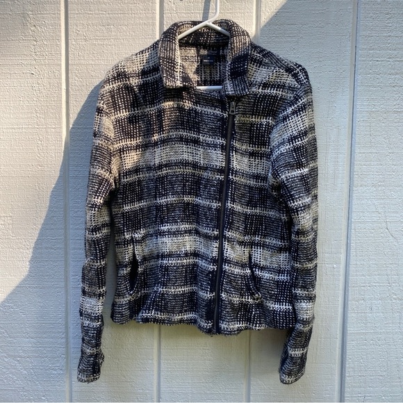 Lucky Brand knit jacket with asymmetrical zip front size medium - Picture 1 of 10
